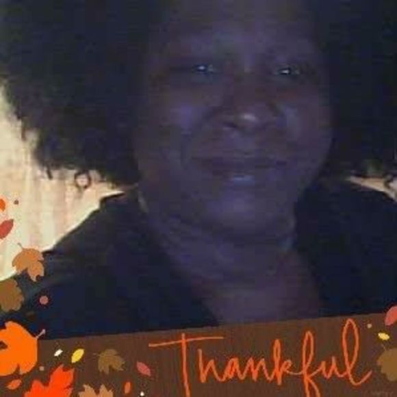 Meet your Posher, Sharray - Picture 1 of 1