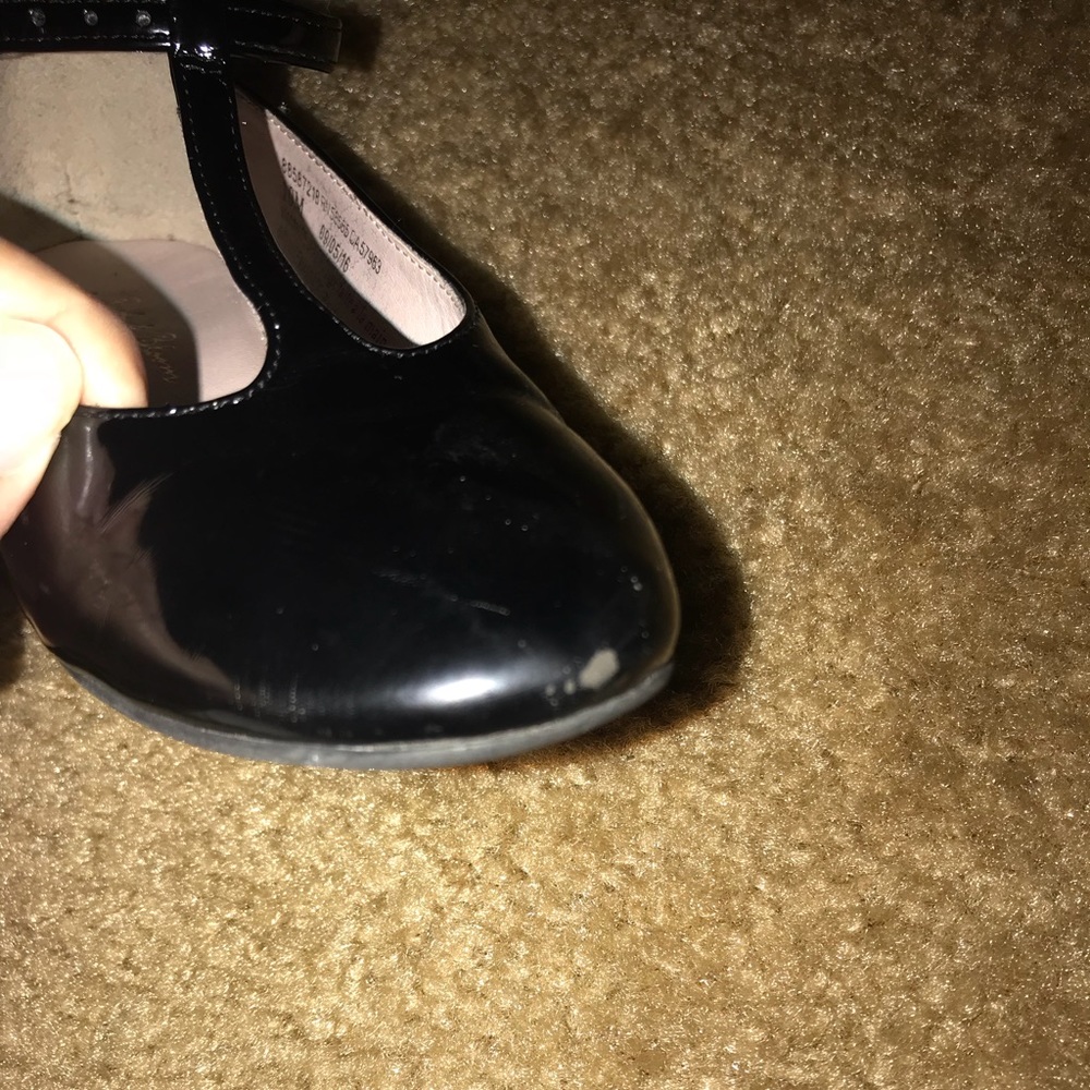 Girl shoes size 10 patent leather