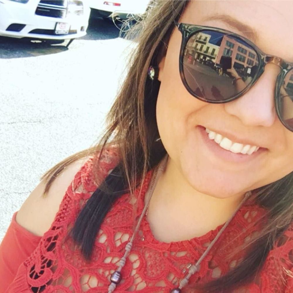 Meet your Posher, Emily