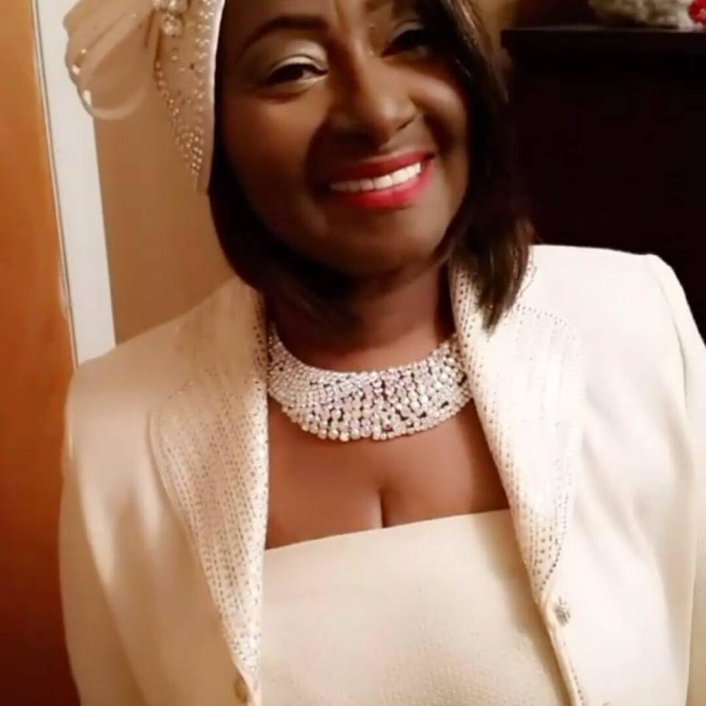 Meet your Posher, Francienne