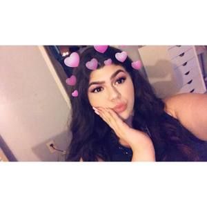 Meet your Posher, Lucia