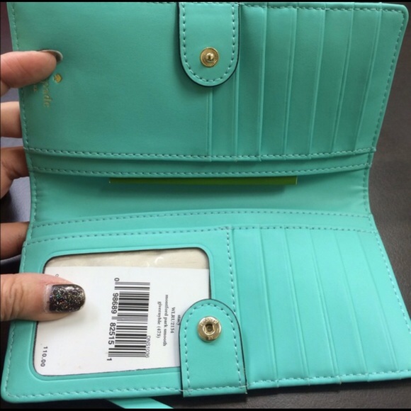 Kate Spade Wallet - Picture 2 of 3