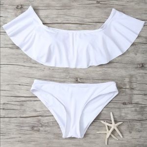 Off the shoulder swimsuit