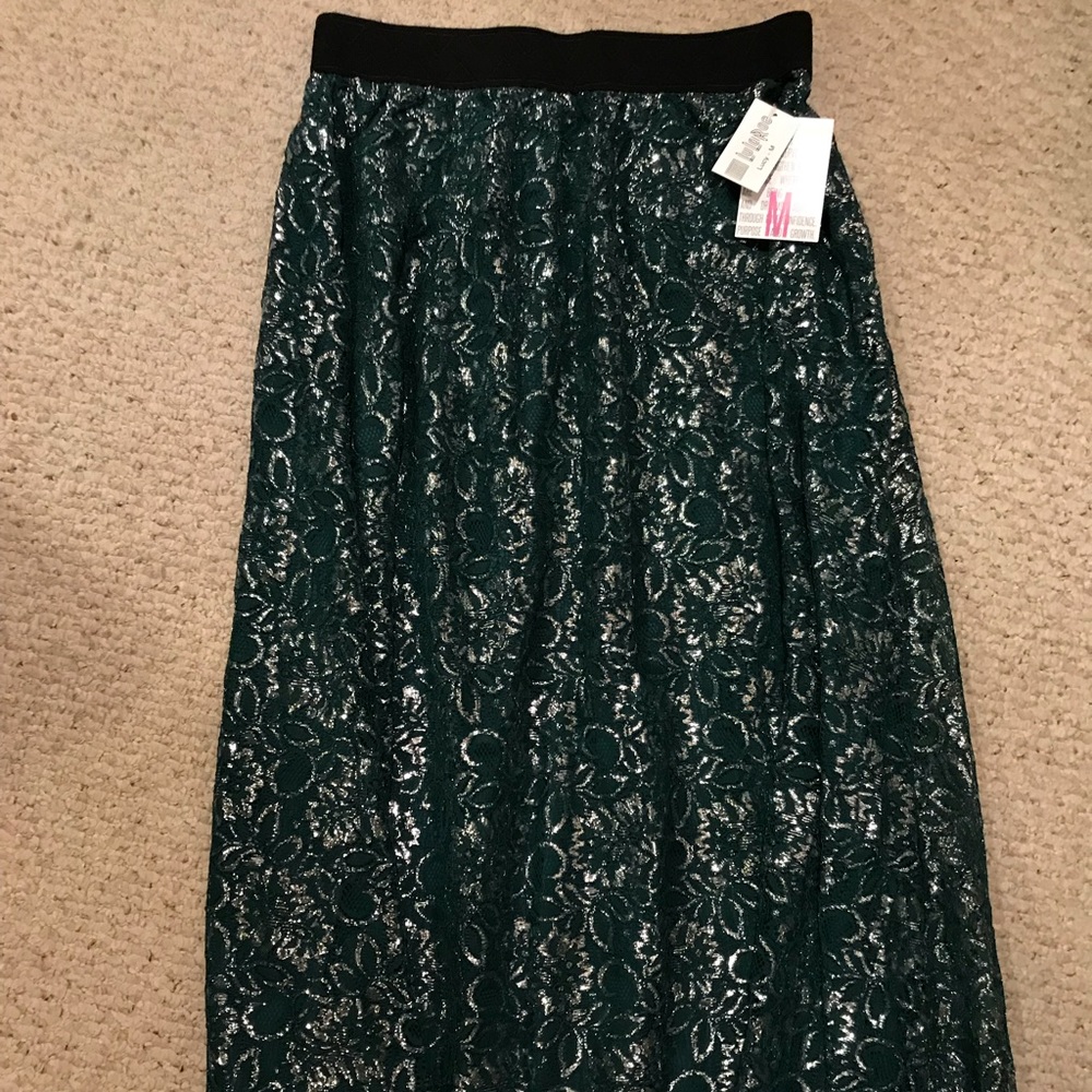 LuLaRoe Medium Lucy