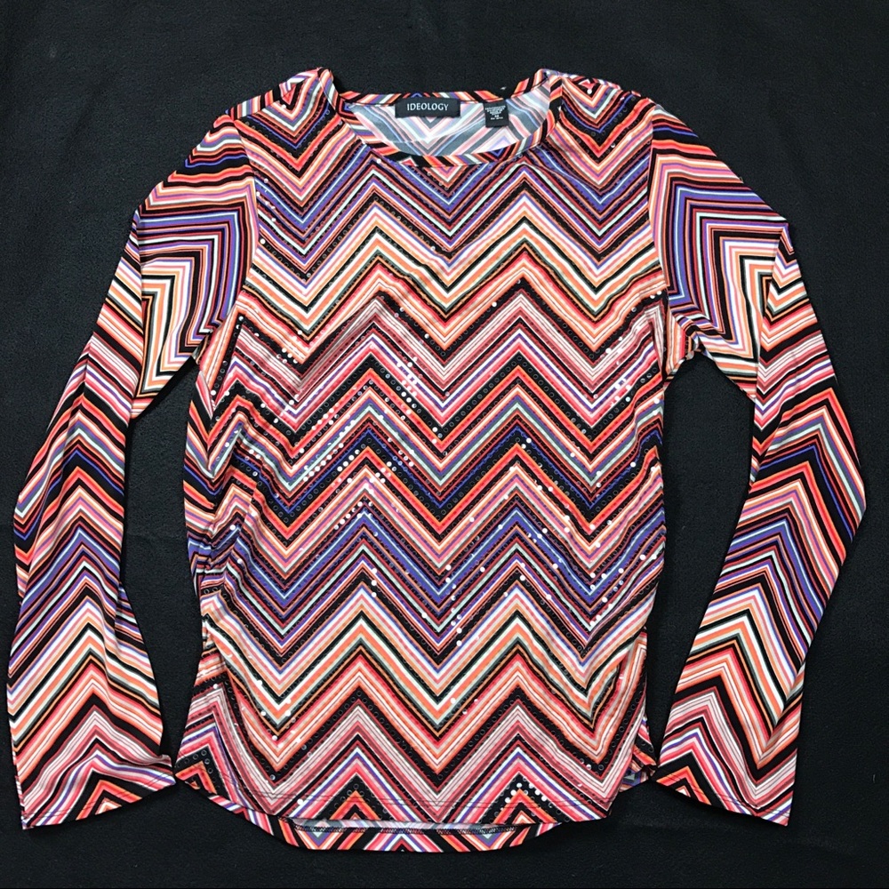 Ideology M Chevron Top with Sequins Long Sleeve