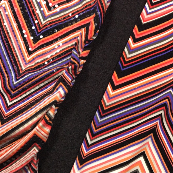 Ideology M Chevron Top with Sequins Long Sleeve - Picture 3 of 8