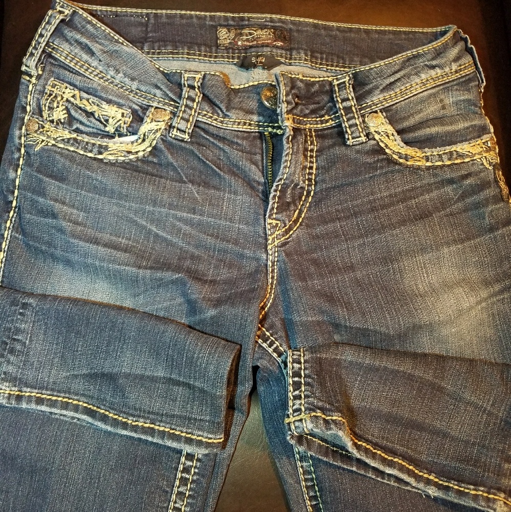 Silver Jeans size 28/33 Suki boot cut