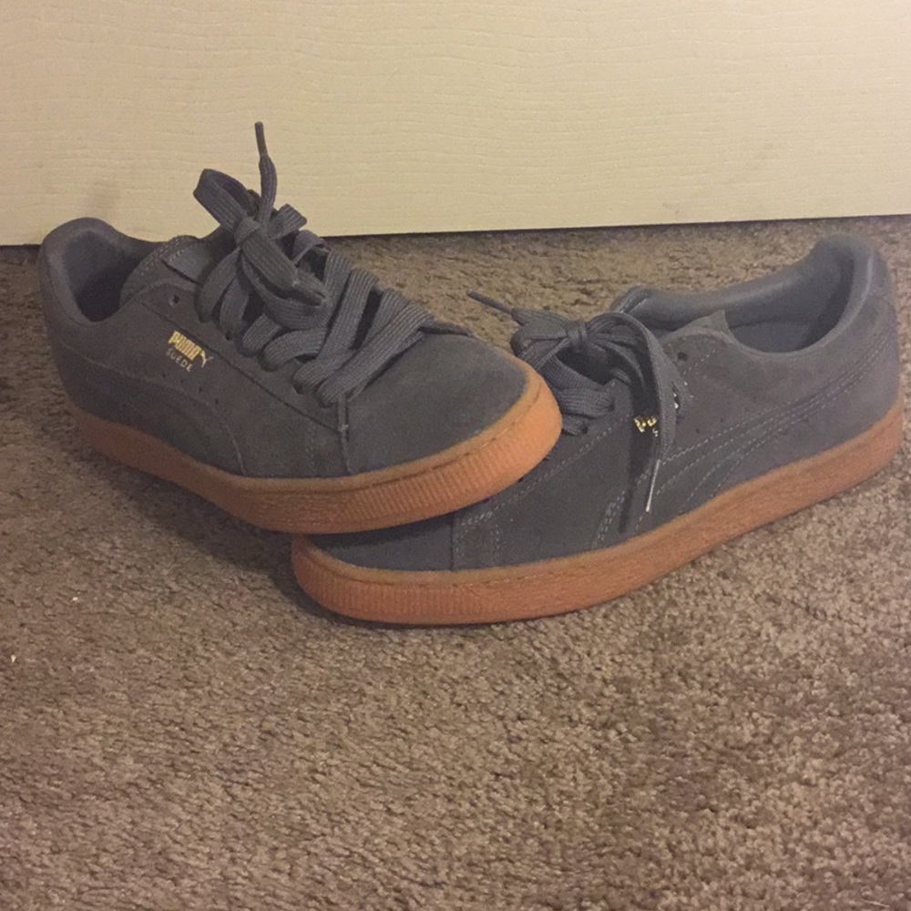 Suede Pumas👟👟