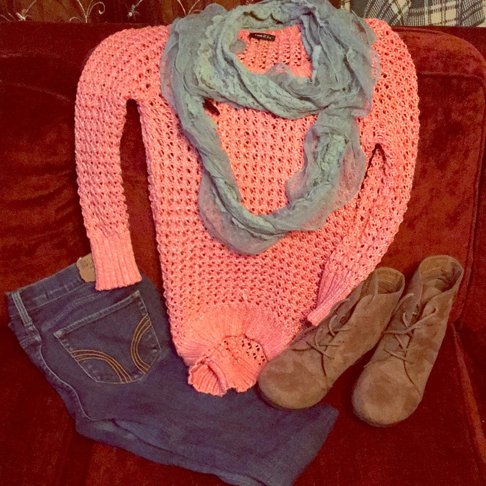 Rue 21 coral color knit Sweater