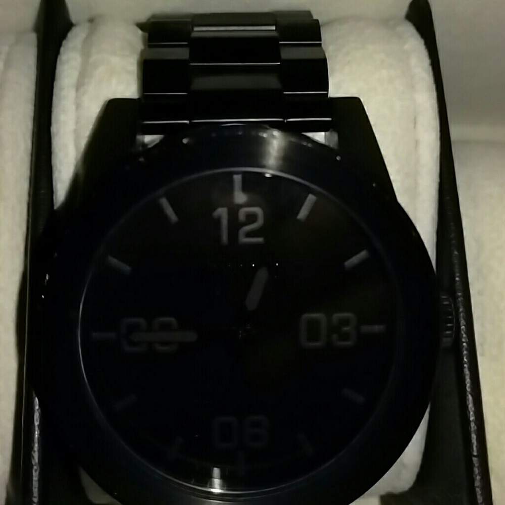 Nixon watch