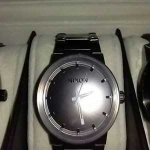 Nixon watch