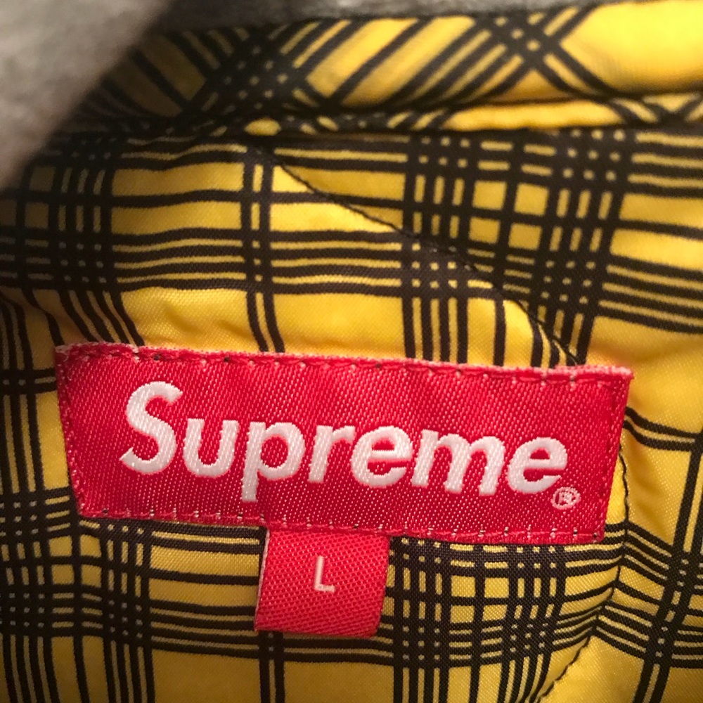 Supreme Quilted Liner Hooded Jacket - Picture 3 of 3