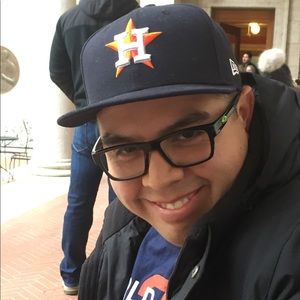 Meet your Posher, Julian