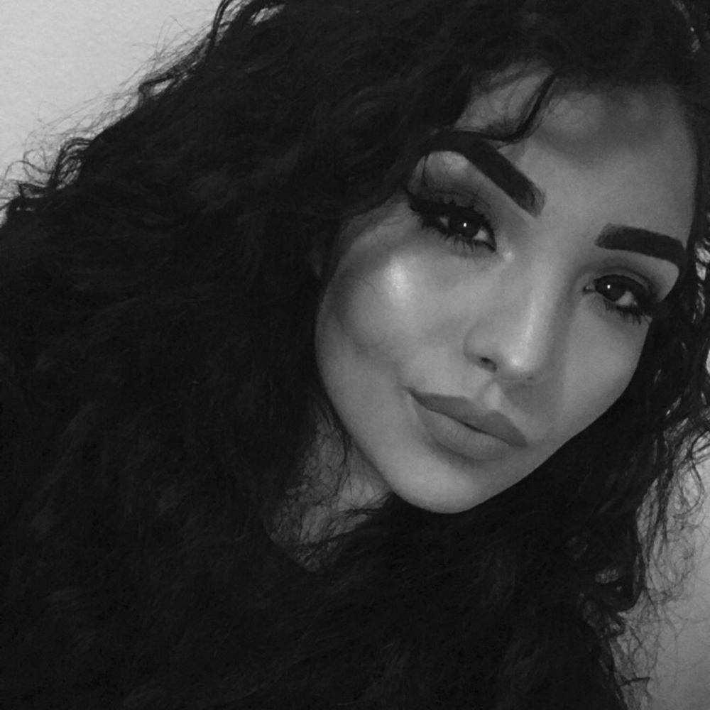 Meet your Posher, Jasmin