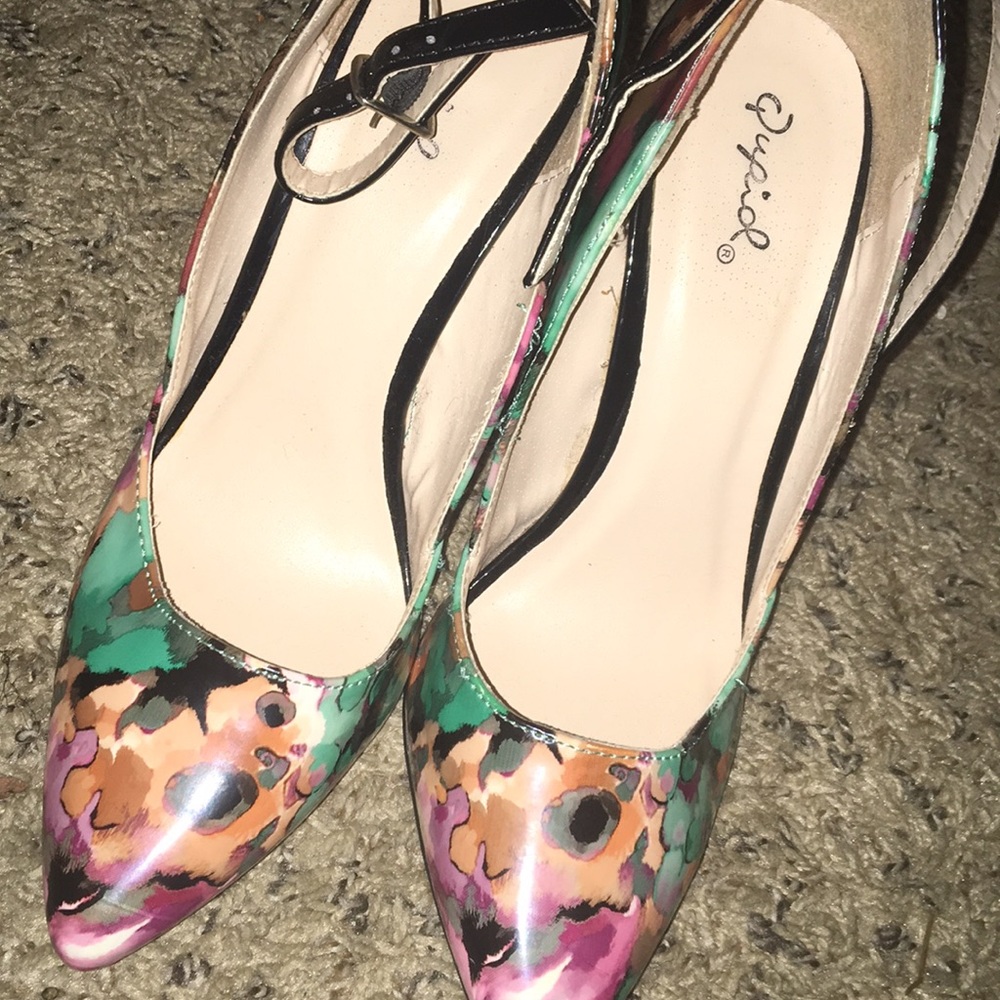 Floral heels