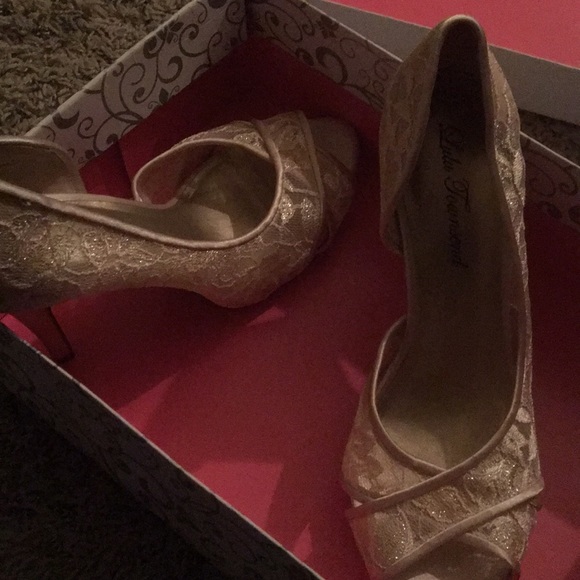 Prom Shoes - Picture 2 of 2