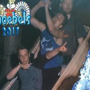 Meet your Posher, Neil