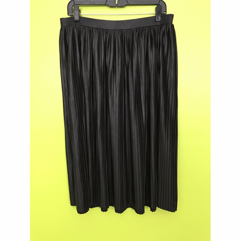 Metaphor Accordion Pleats Black Skirt Sz L / G
