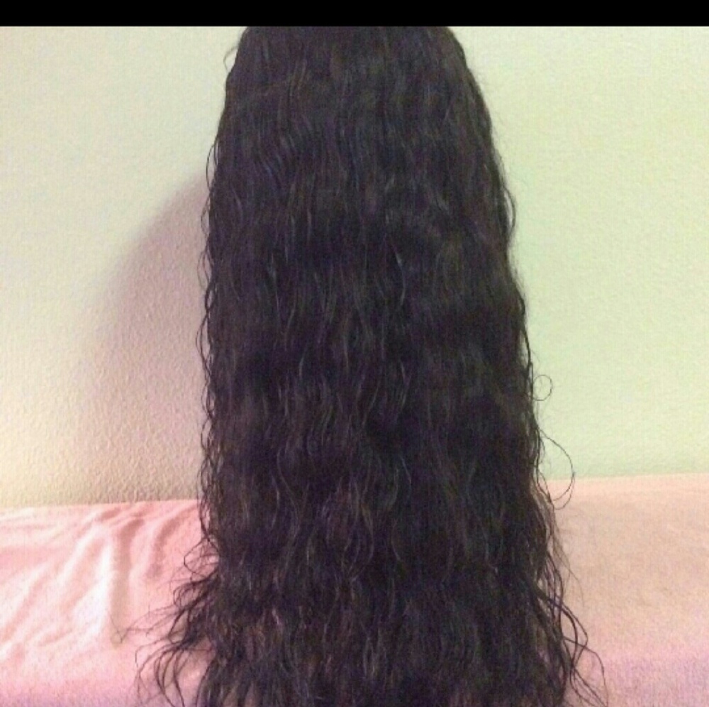 18" 250% density lace front wig - Picture 2 of 7