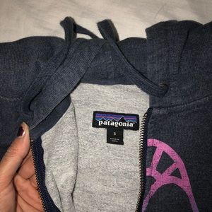 Patagonia sweater