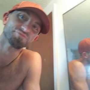 Meet your Posher, Logan