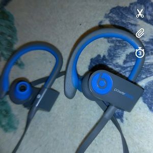 Powerbeats wireless