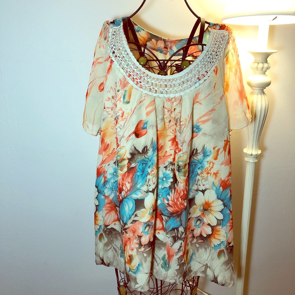 ❌ 5/$20 Pearled collared flowing shirt