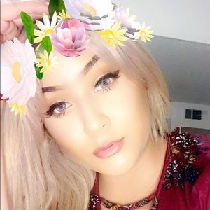 Meet your Posher, Deborah