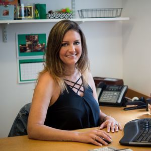 Meet your Posher, Cara