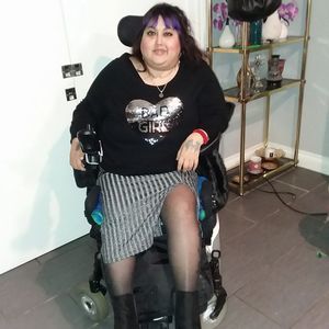 Meet your Posher, Petra