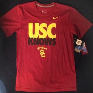 NEW WITH TAG Nike USC Trojans USC Knows Tshirt