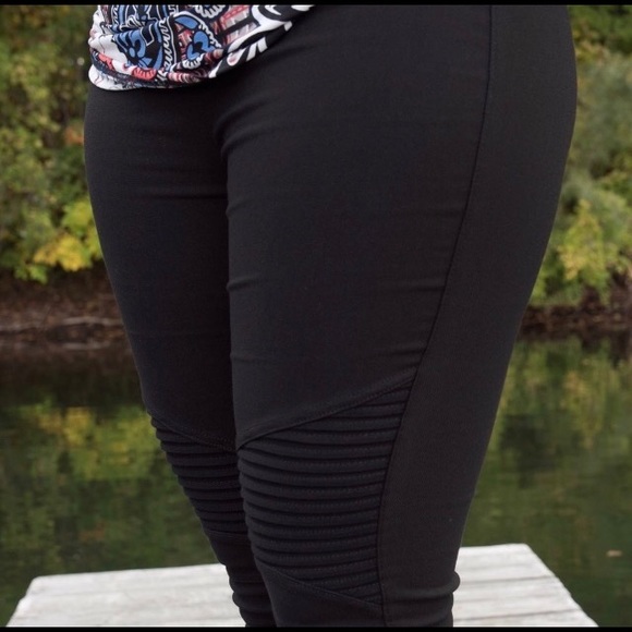 BOGO BlAcK MoTo JeGgInGs - Picture 3 of 4
