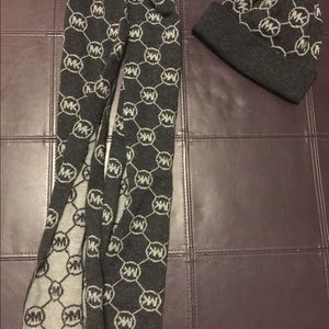 Michael Kors Scarf and Beanie set. NWOT