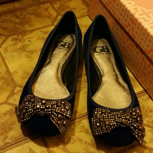 BNIB GIANNI BINNI Cobalt Blue velvet flats - Picture 2 of 3