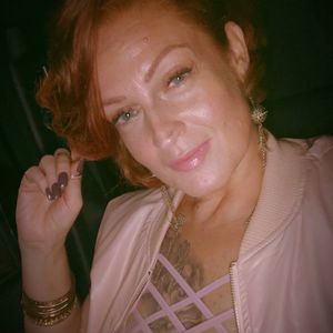 Meet your Posher, Selena