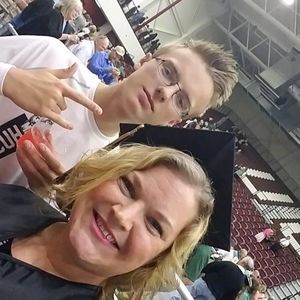 Meet your Posher, Alex