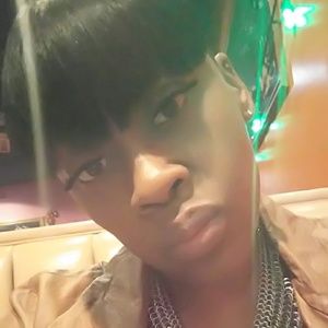 Meet your Posher, Candy