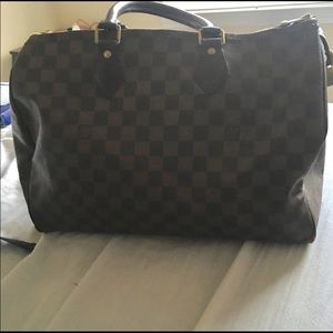 Louis Vuitton Speedy.  BEST OFFER!!