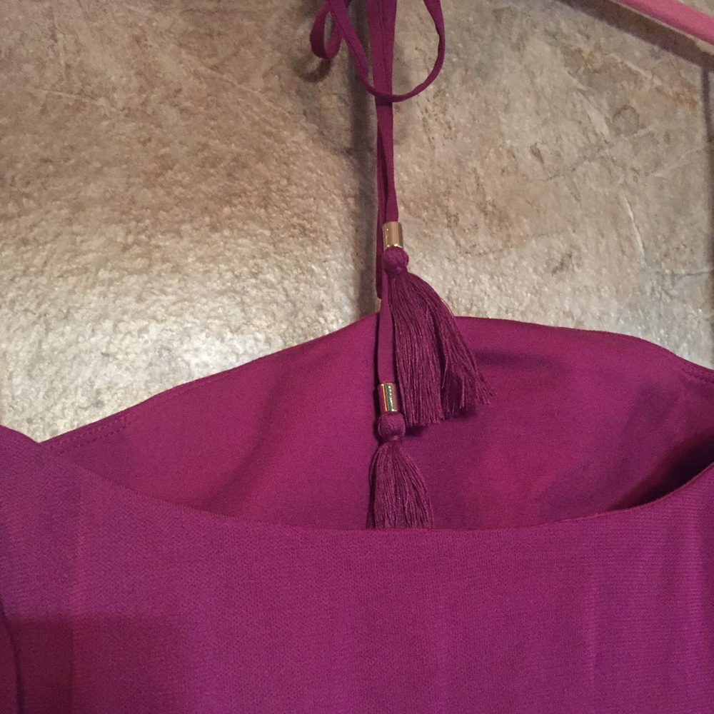 White House Black Market Off-Shoulder Halter Top - Picture 6 of 8