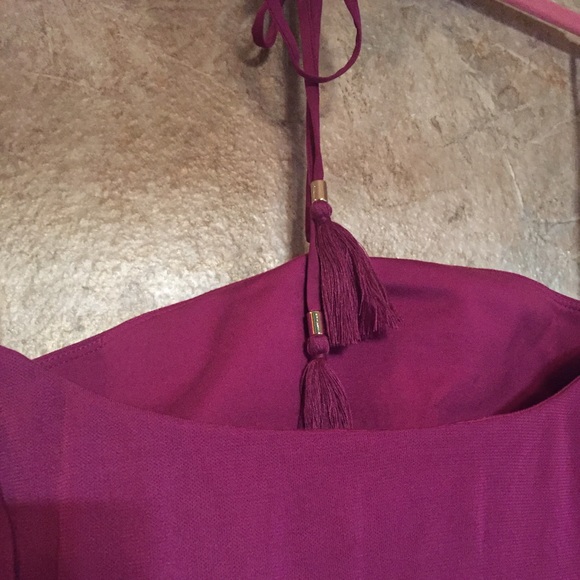 White House Black Market Off-Shoulder Halter Top - Picture 6 of 8