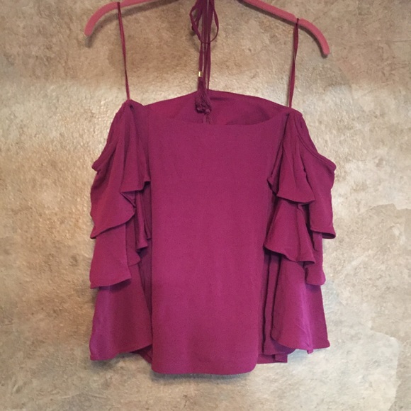 White House Black Market Off-Shoulder Halter Top - Picture 4 of 8