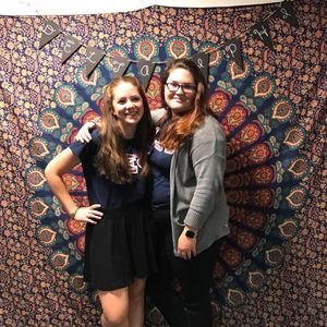 Meet your Posher, Taylor