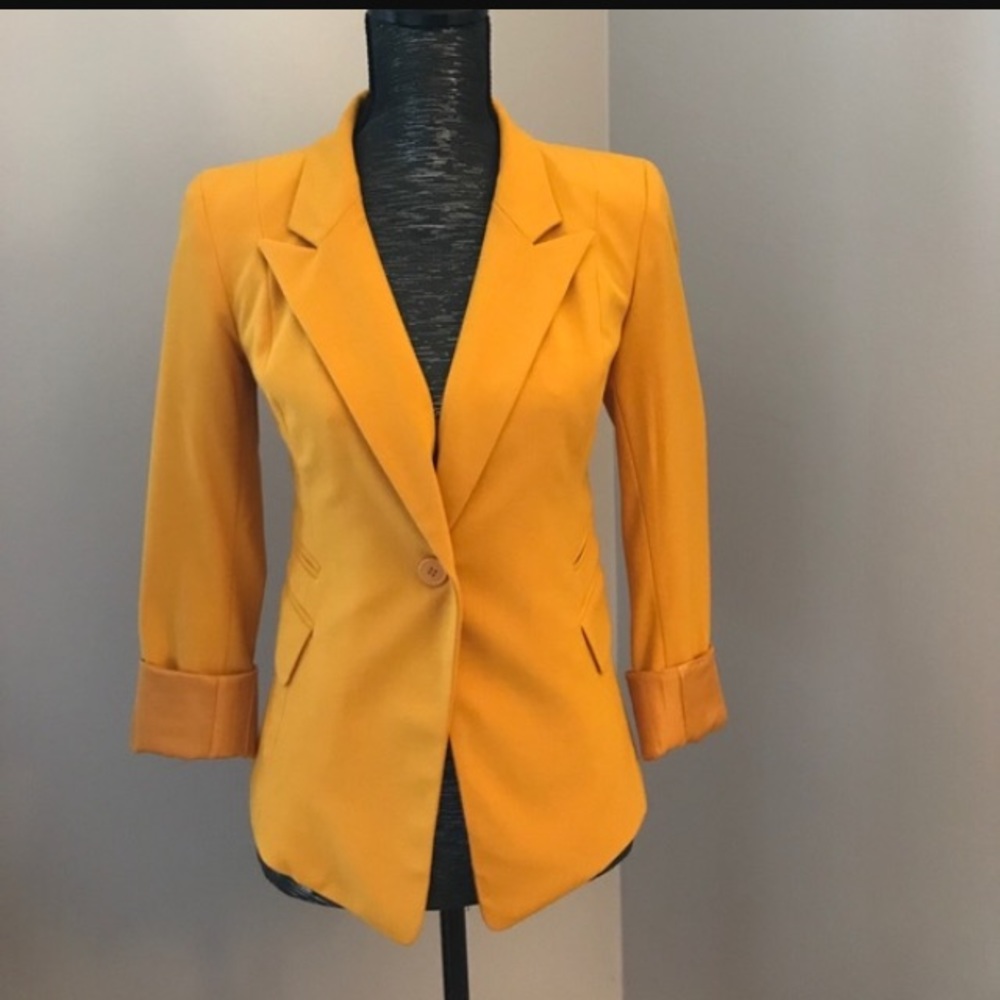 New York and Co mustard suit set