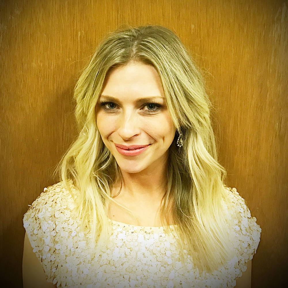 Meet your Posher, Natasha