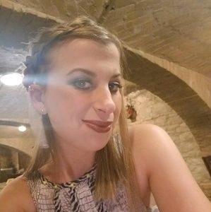 Meet your Posher, Jaclyn