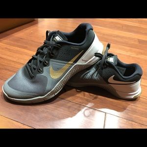 Nike “metcon” shoes