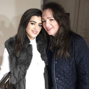 Meet your Posher, Camila