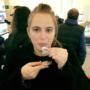 Meet your Posher, Alyssa