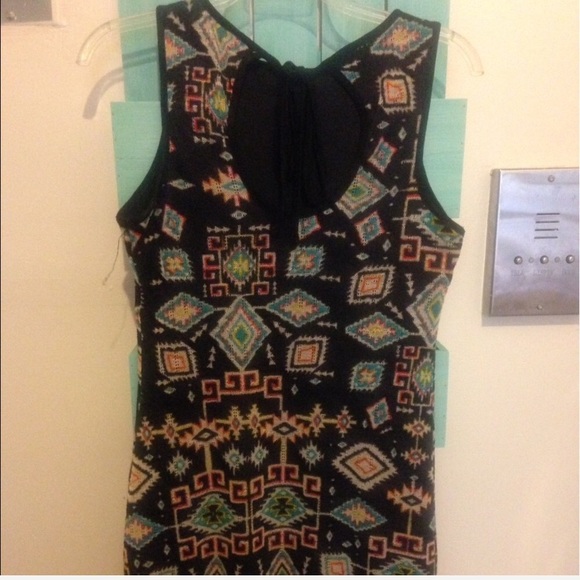 Tribal Print Dress - Picture 3 of 6