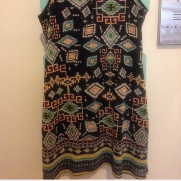 Tribal Print Dress - Picture 5 of 6